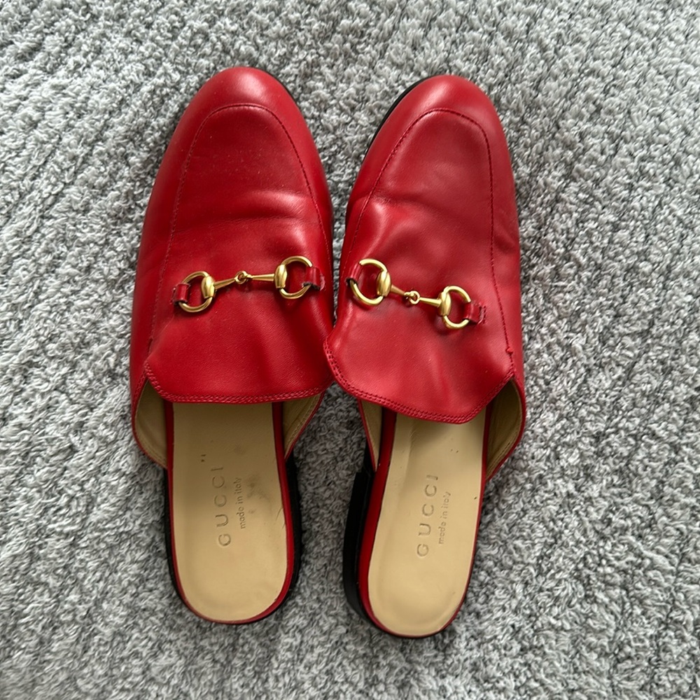 Gucci Women’s Princetown Leather Slide